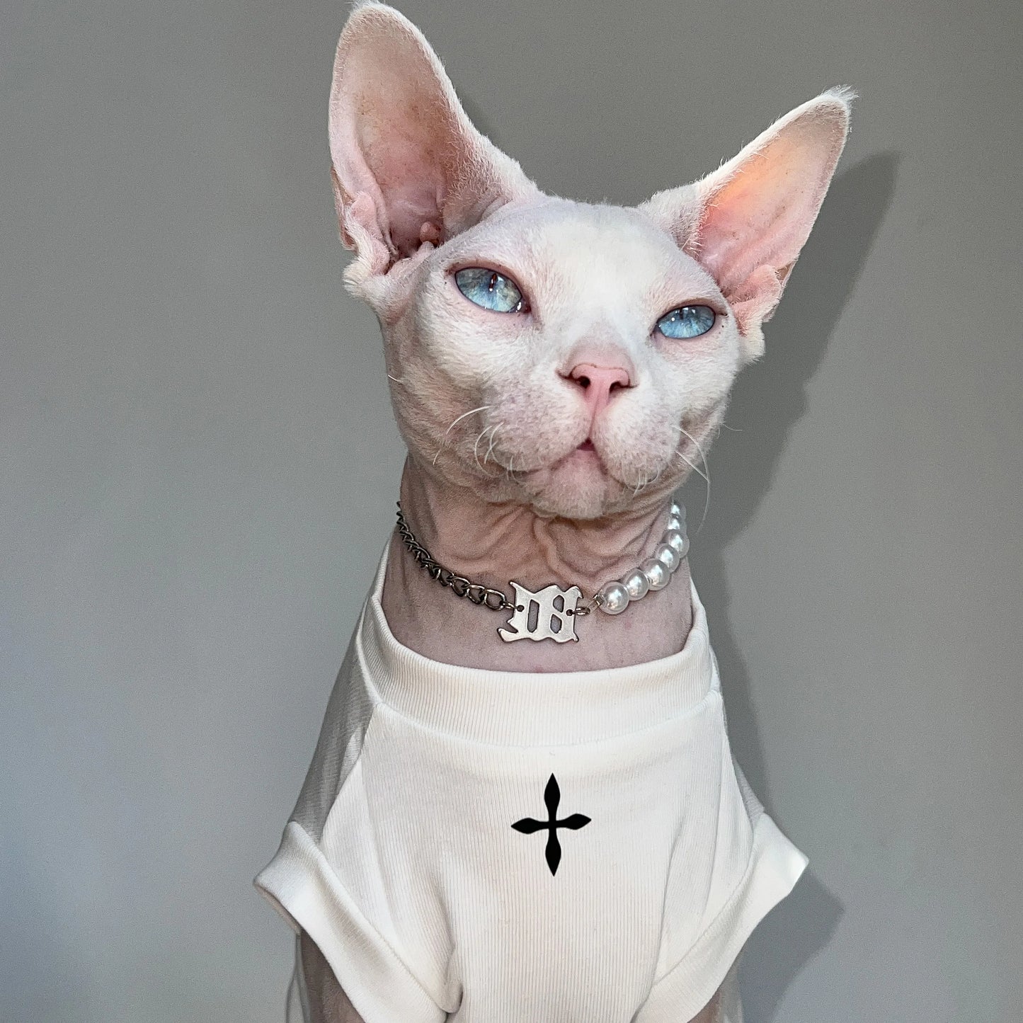 Cross Motif Sphynx Cat T-shirt