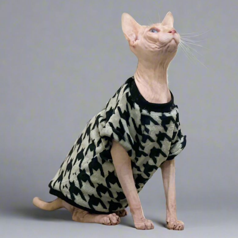 Black White Dogtooth Sphynx Cat Fleece